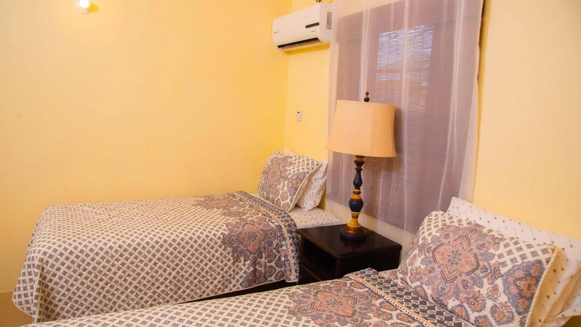 Дом отдыха Czar'S Romantic Retreat-2 Bedroom Home And Pool Очо-Риос