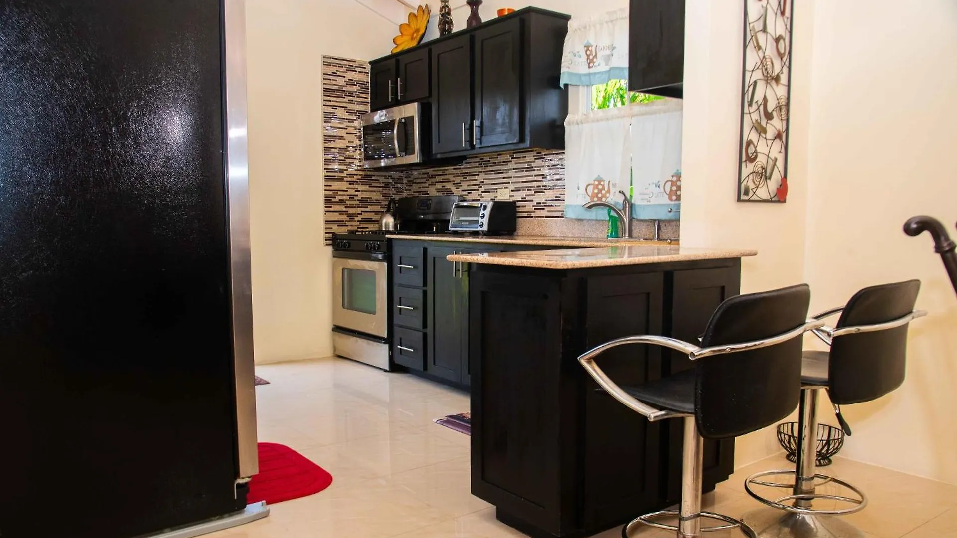 Czar'S Romantic Retreat-2 Bedroom Home And Pool Ocho Rios Nyaraló